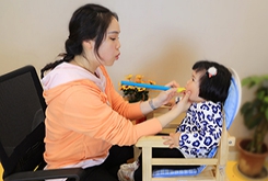 4歲寶寶不會(huì)表達(dá)自己的想法怎么辦？