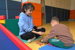 小孩子說話晚怎么辦？