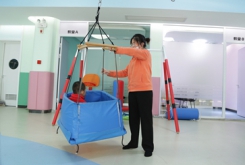 感統(tǒng)訓(xùn)練方法——吊纜類