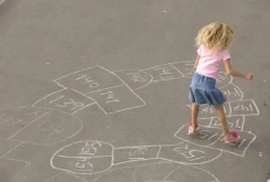 幾個改善本體覺失調(diào)的感統(tǒng)訓(xùn)練方法