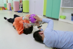 有什么簡單的幼兒感統(tǒng)訓(xùn)練游戲？