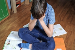 孩子特別好動(dòng)是為什么？