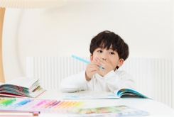 造成寶寶說話吐字不清的原因竟然是這個