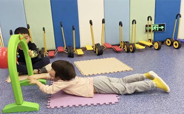 優(yōu)佳加感統(tǒng)訓(xùn)練